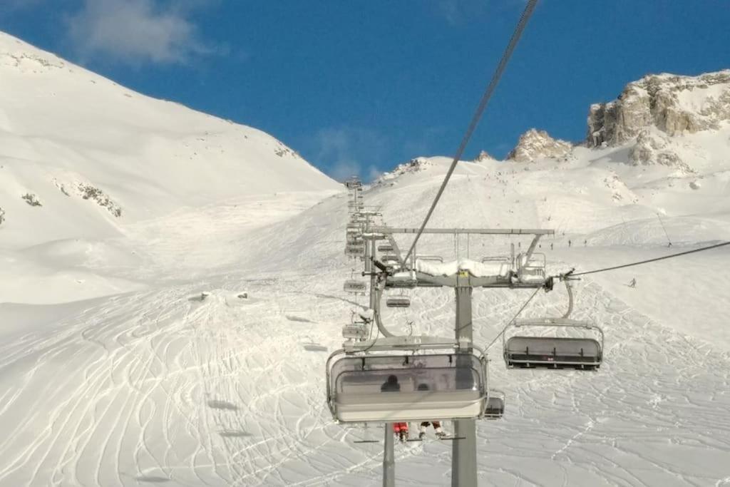 Skichaletcervinia In Out 8p Op Piste Nr. 5 Uitzicht Matterhorn Breuil-Cervinia